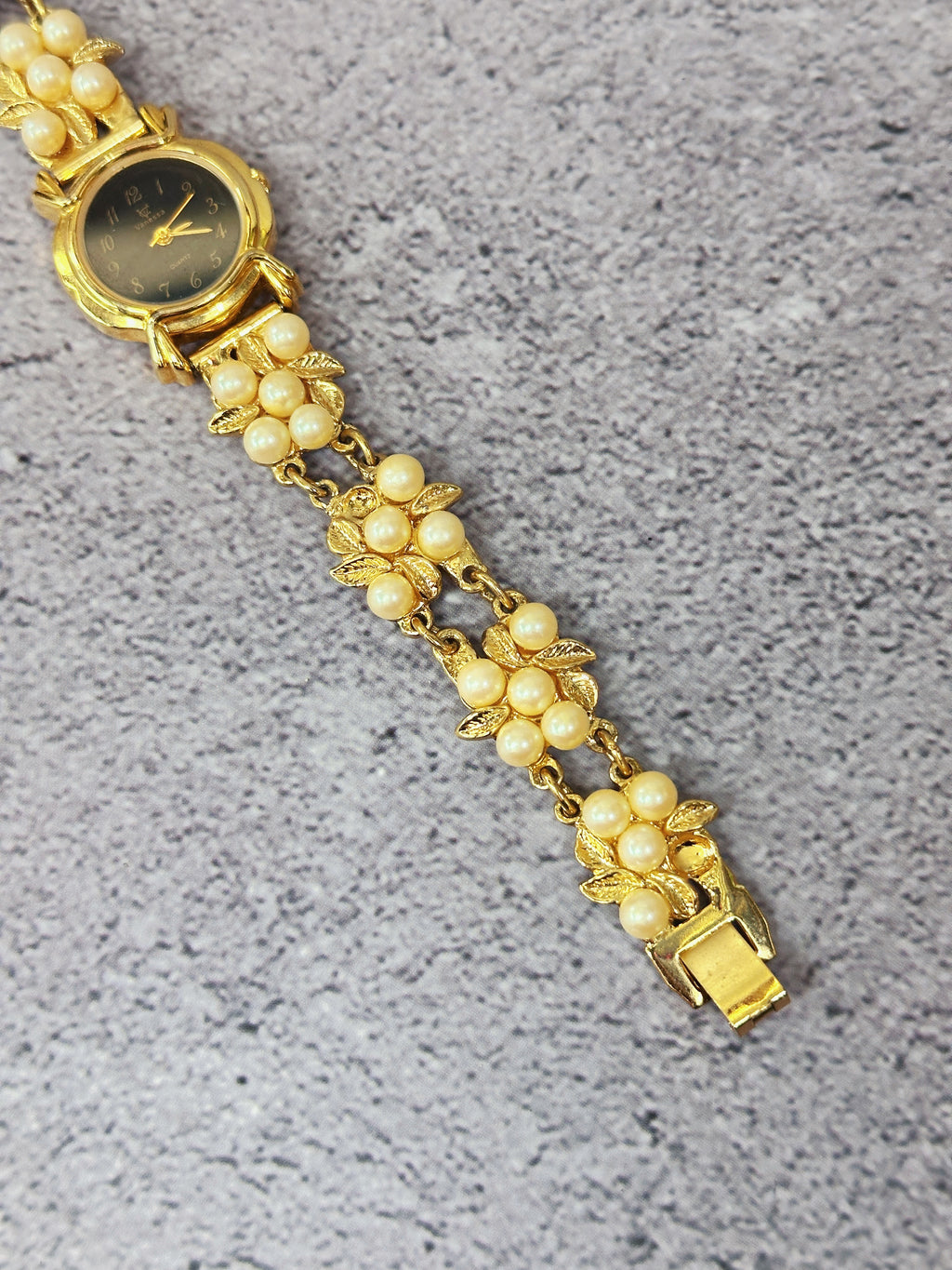 1990s Vintage Vanessa Pearl & Leaf Cluster Jewelry Watch – Floral Bracelet Edition