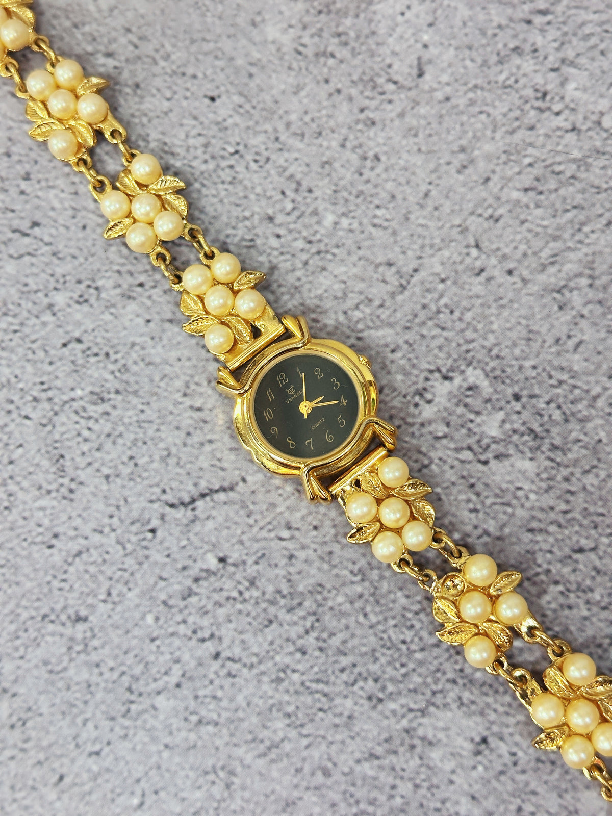 1990s Vintage Vanessa Pearl & Leaf Cluster Jewelry Watch – Floral Bracelet Edition