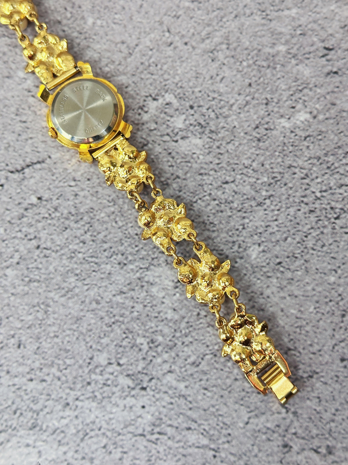 1990s Vintage Vanessa Pearl & Leaf Cluster Jewelry Watch – Floral Bracelet Edition