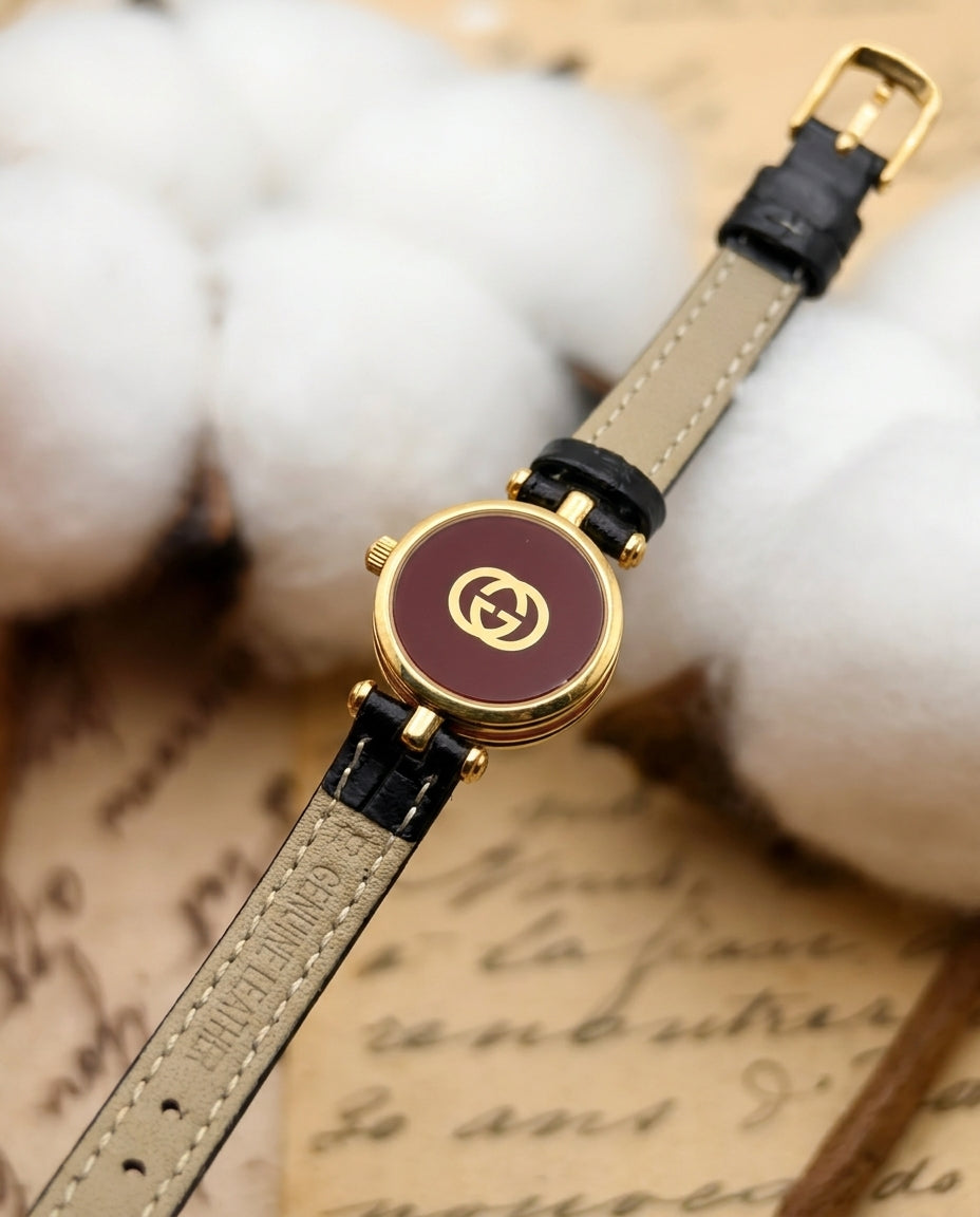 1980s–1990s Vintage Gucci 3000L Sherry Line Gold-Tone Ladies Watch – Off-White Dial & Black Leather Strap Edition