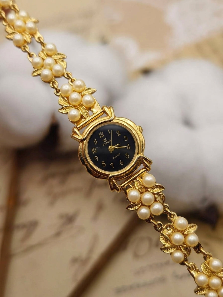 1990s Vintage Vanessa Pearl & Leaf Cluster Jewelry Watch – Floral Bracelet Edition