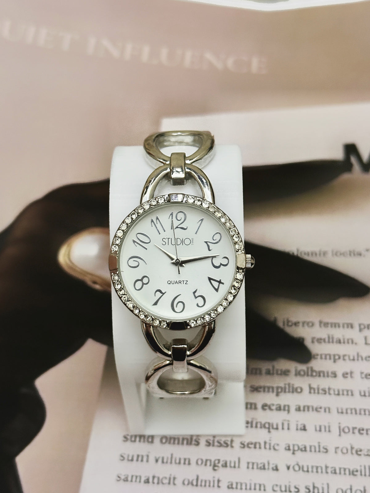 2000s Vintage Studio Silver-Tone Bangle Watch – Crystal Bezel Edition