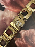 Vintage Stylito Gold-Tone Geometric Square Dress Watch – Wave Crystal Accents & Open-Link Bracelet Edition