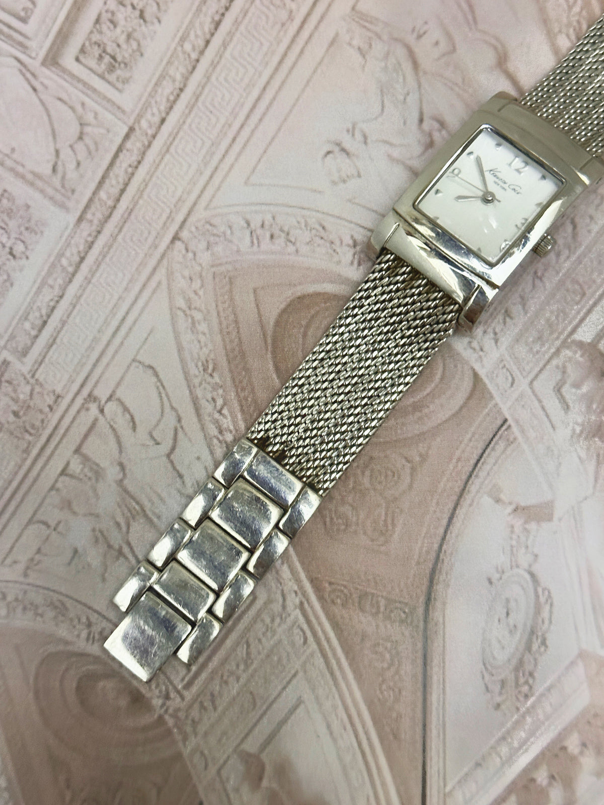 Vintage Kenneth Cole New York Silver-Tone Tank Watch – Woven Mesh Bracelet & Segmented Extension Edition