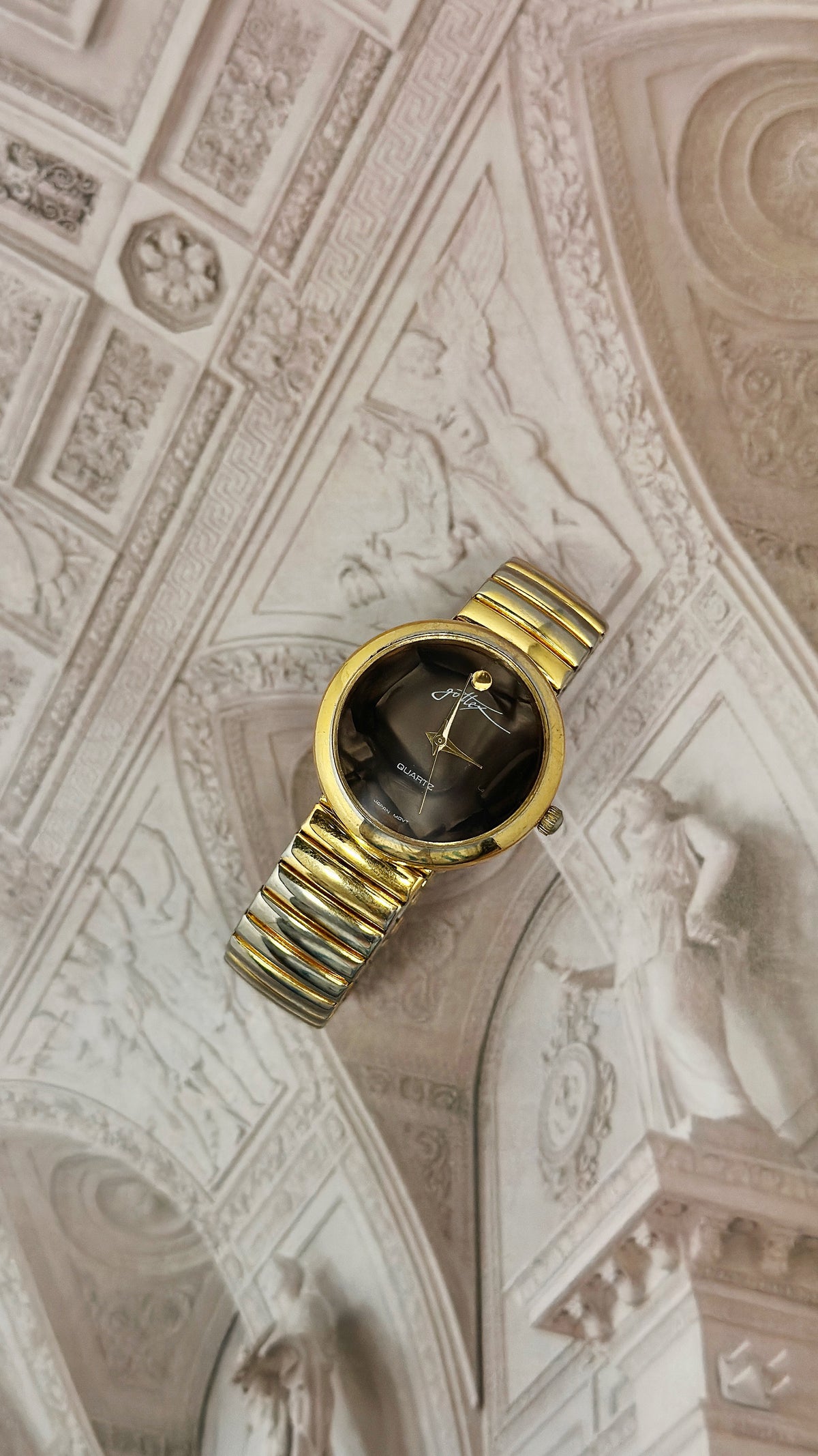 Vintage Gottex Gold-Tone Museum Dial Dress Watch – Expansion Band Edition