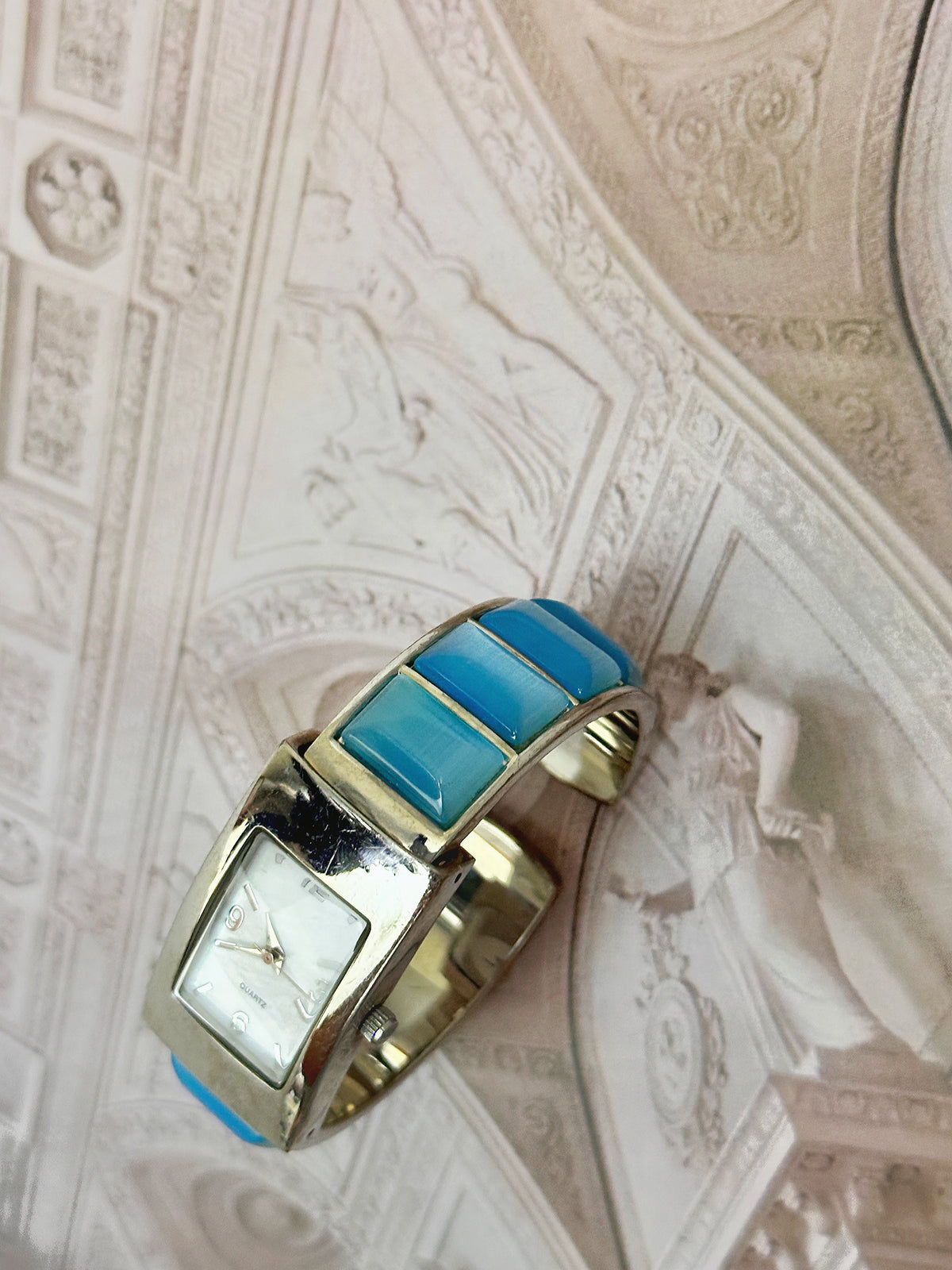 Vintage Silver-Tone Tank Bangle Watch – White Dial & Turquoise Enamel Inset Edition