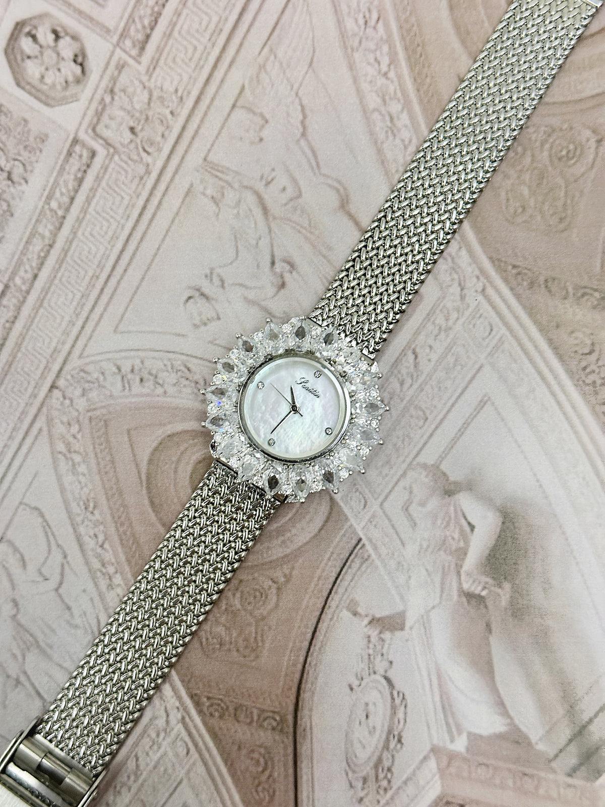 Vintage Scottie Silver-Tone Crystal Cluster Cocktail Watch – Mother of Pearl Dial & Woven Mesh Bracelet Edition
