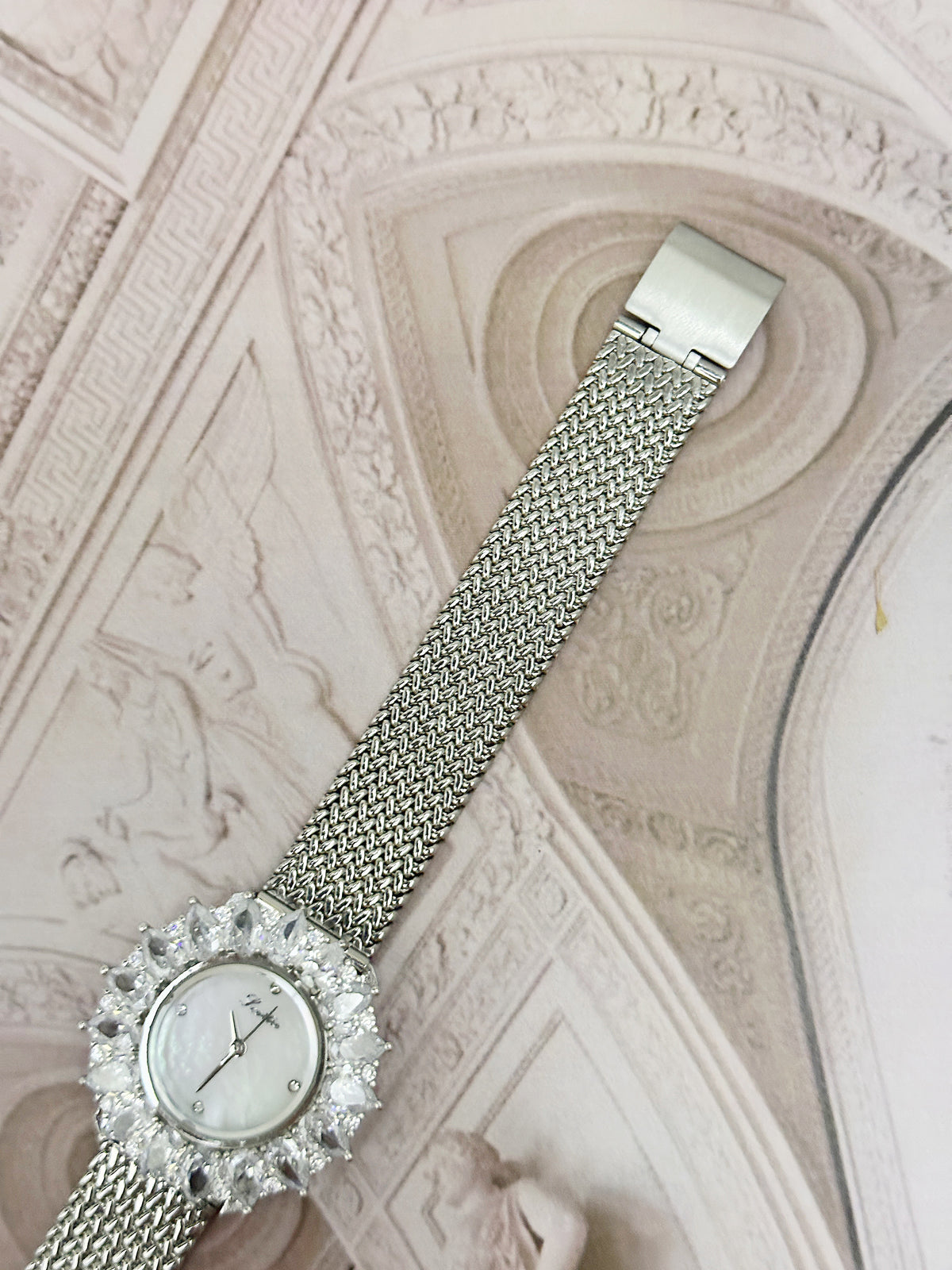 Vintage Scottie Silver-Tone Crystal Cluster Cocktail Watch – Mother of Pearl Dial & Woven Mesh Bracelet Edition