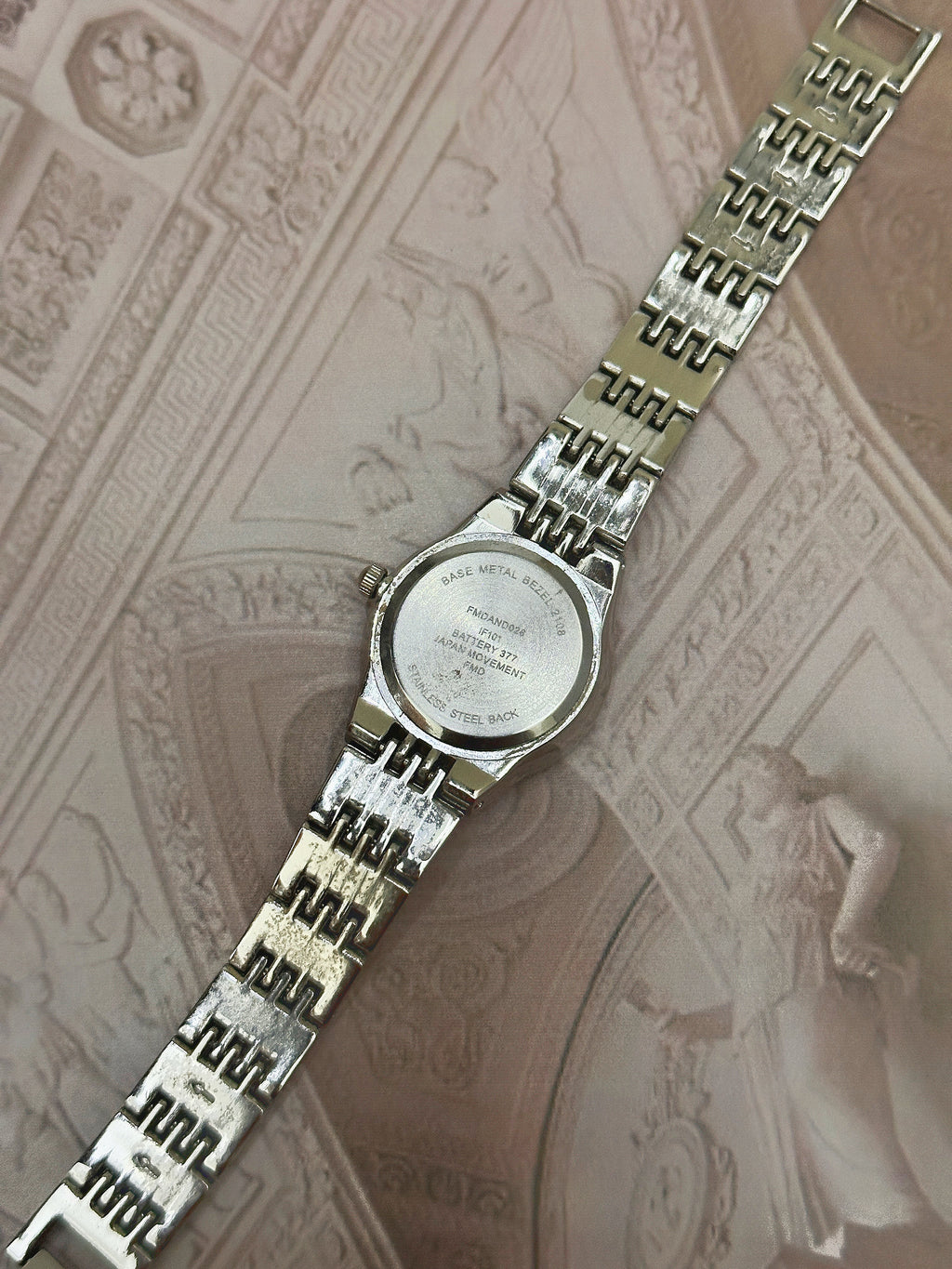 Vintage Two-Tone Rose Gold/Steel Petite Dress Watch – Silver Dial & Multi-Link Bracelet Edition