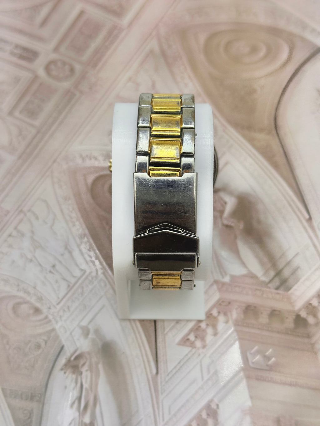 Vintage Two-Tone Sunburst Silver Dial Date Watch – Integrated Link Bracelet Edition