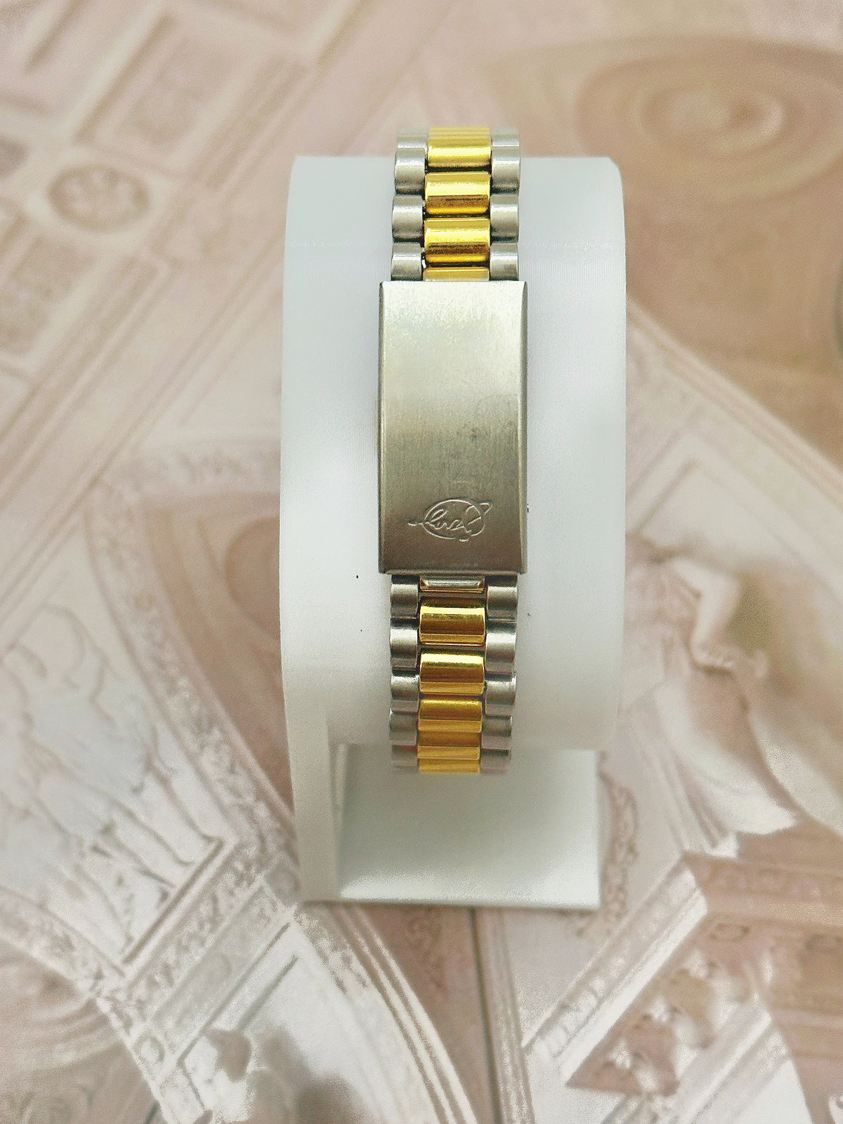 Vintage JAZ Paris Two-Tone Sports-Dress Watch – White Dial & President-Style Bracelet Edition