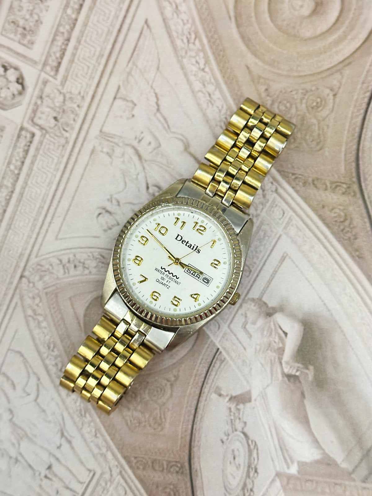 Vintage Details Two-Tone Fluted Bezel Day-Date Watch – Jubilee Bracelet & White Dial Edition