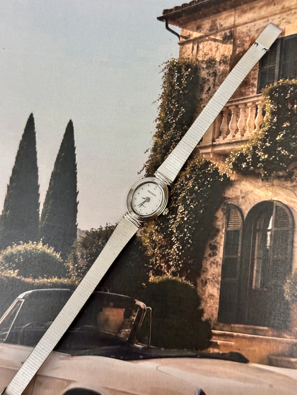 Vintage Precision Silver-Tone Petite Ladies Dress Watch – White Dial & Lightweight Mesh Bracelet Edition