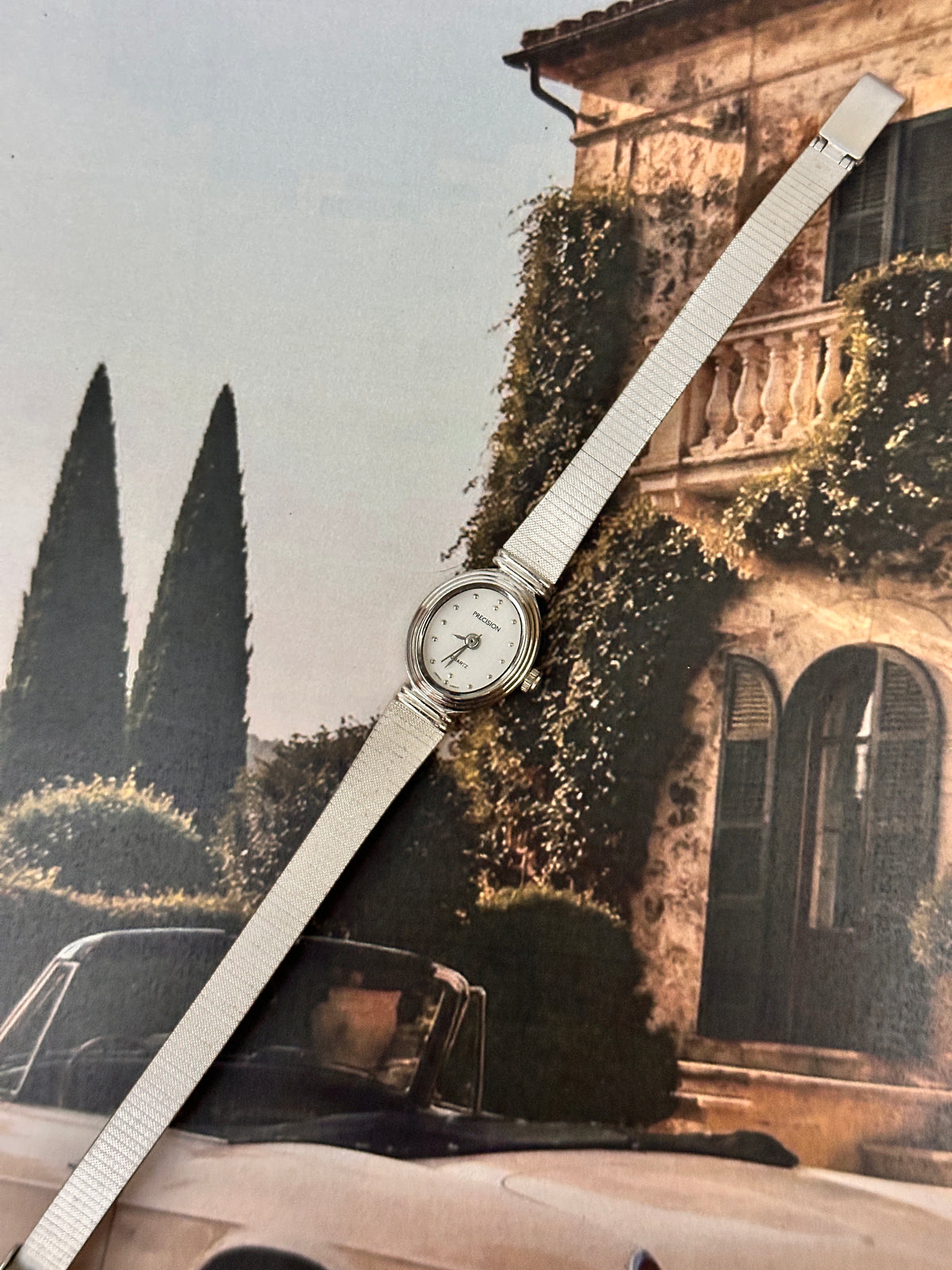 Vintage Precision Silver-Tone Petite Ladies Dress Watch – White Dial & Lightweight Mesh Bracelet Edition