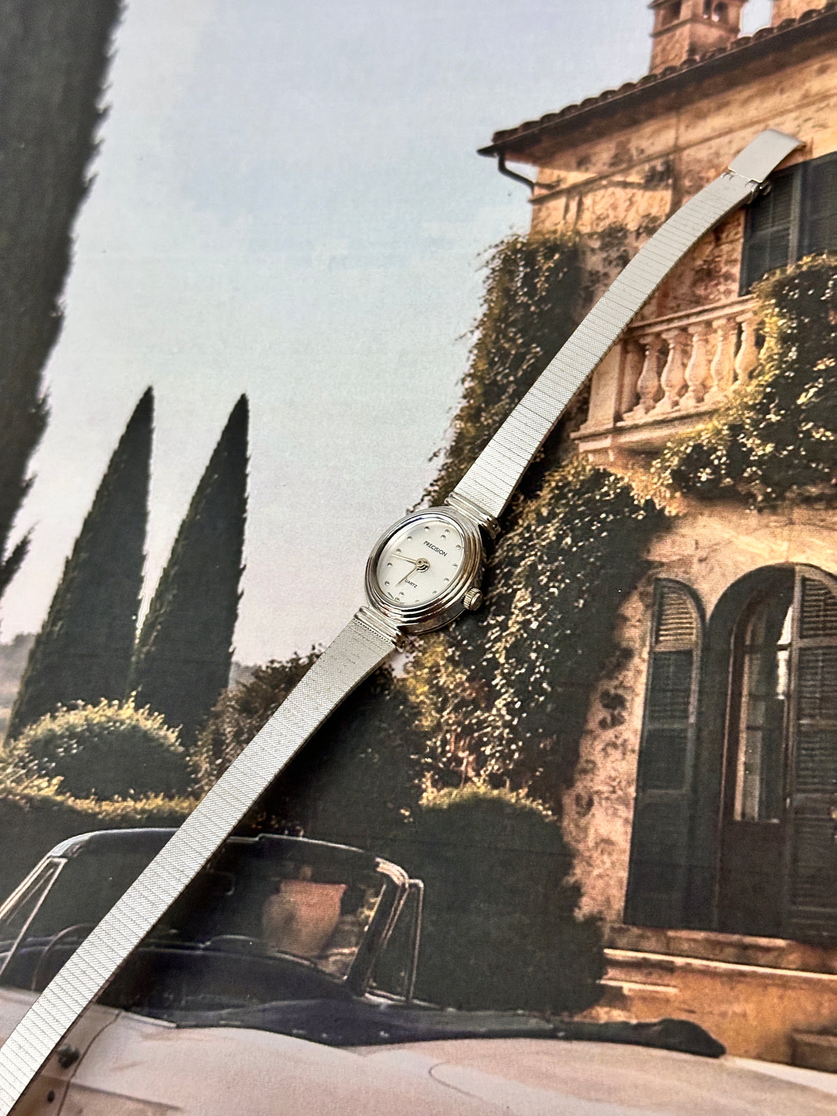 Vintage Precision Silver-Tone Petite Ladies Dress Watch – White Dial & Lightweight Mesh Bracelet Edition