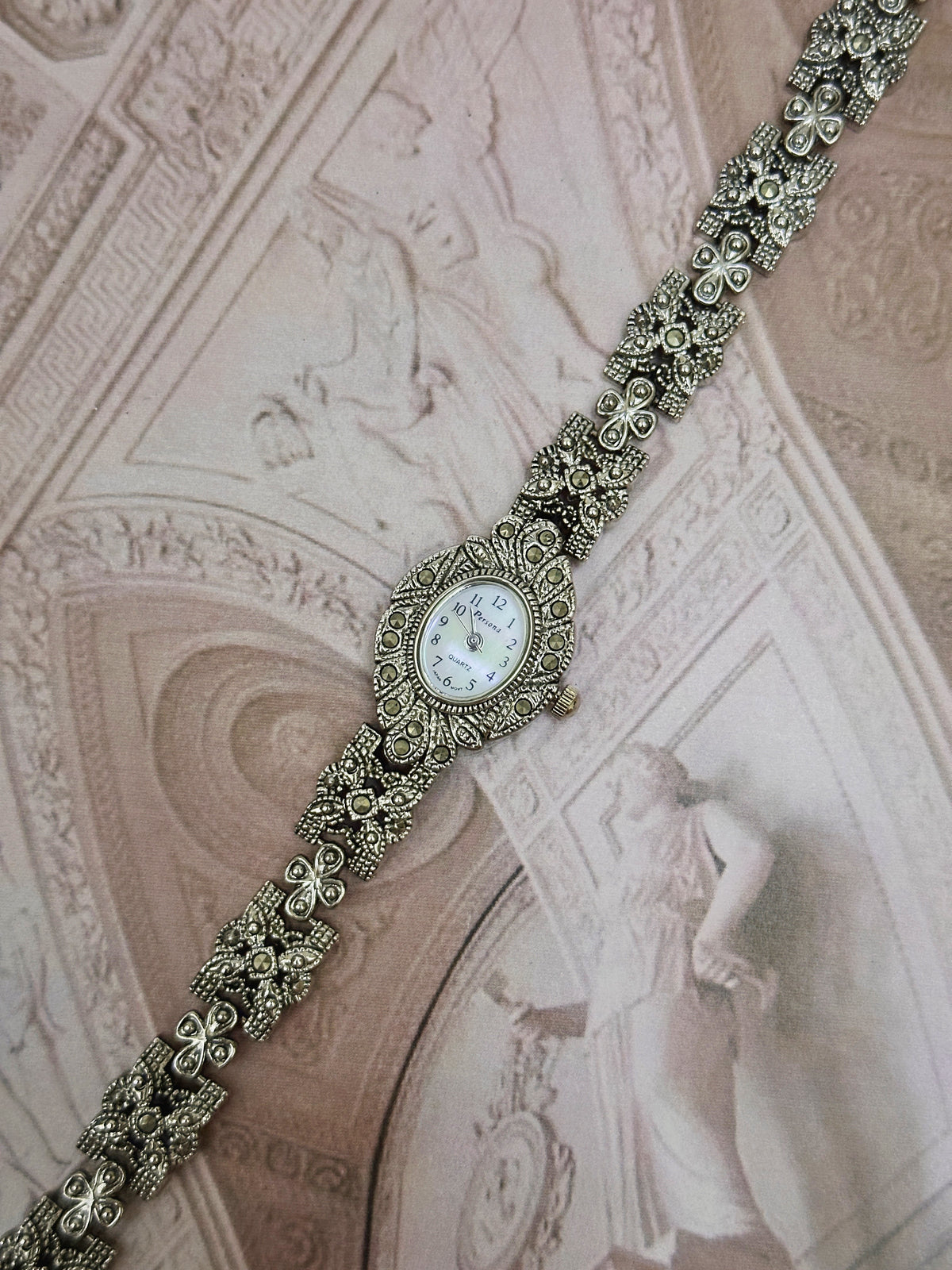 Vintage Persona Antique Silver-Tone Marcasite Oval Ladies Watch – White Dial & Floral Filigree Link Bracelet Edition