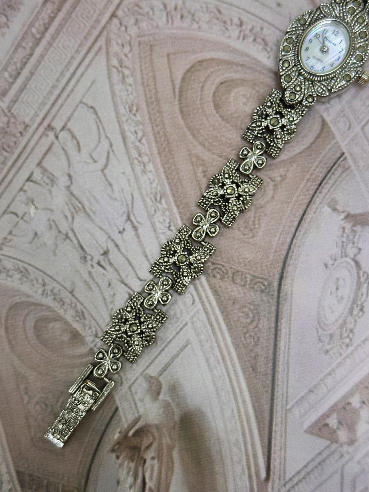 Vintage Persona Antique Silver-Tone Marcasite Oval Ladies Watch – White Dial & Floral Filigree Link Bracelet Edition