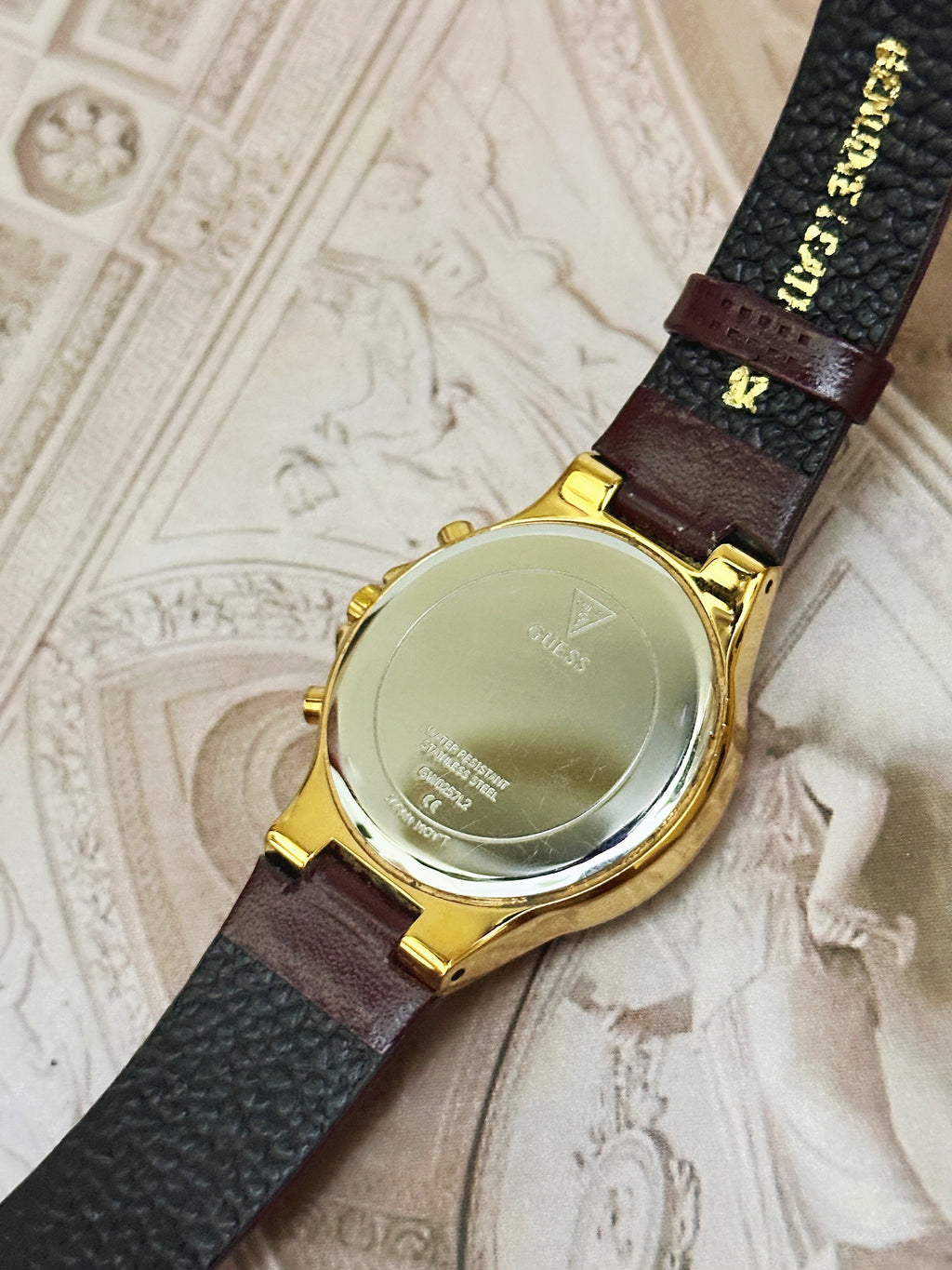 Vintage/Modern Guess Multifunction Gold-Tone Crystal-Set Watch (Ref. GW0257L2) – Pave Dial & Burgundy Leather Strap Edition