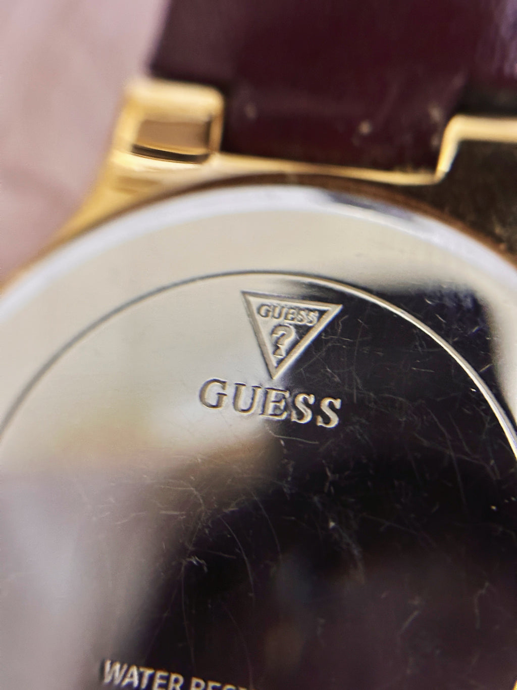 Vintage/Modern Guess Multifunction Gold-Tone Crystal-Set Watch (Ref. GW0257L2) – Pave Dial & Burgundy Leather Strap Edition